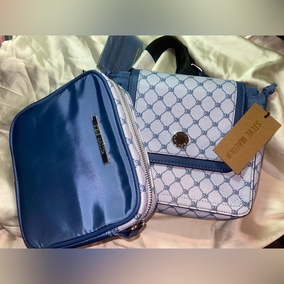 NWT Steve Madden 2 in 1 Cross Body Bag and Credit Card Case - Picture 2 of 6